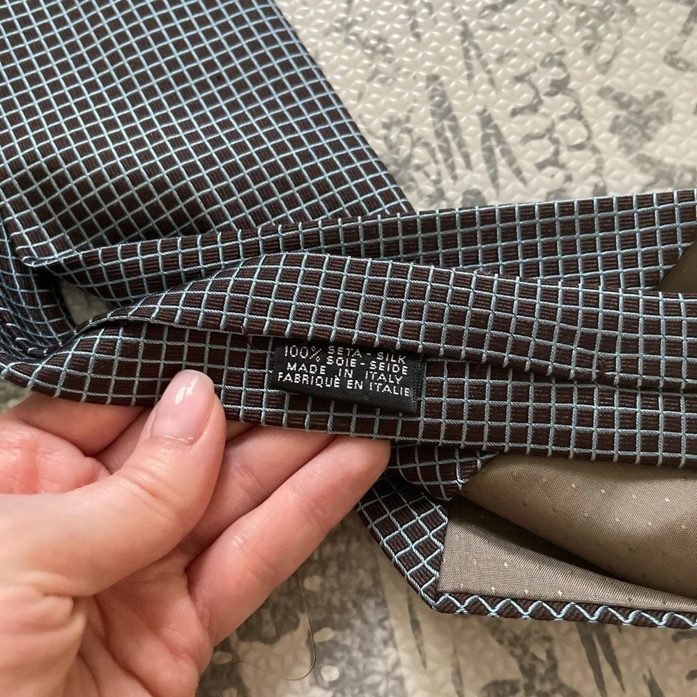 🌸clearance Barneys New York tie 100% silk - Picture 5 of 5